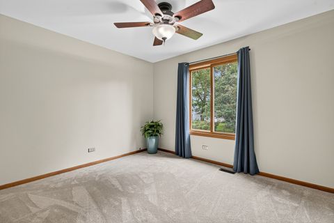 Tiny photo for 458 Lake Avenue, Crystal Lake, IL 60014 (MLS # 12455551)