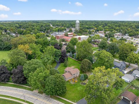 Tiny photo for 458 Lake Avenue, Crystal Lake, IL 60014 (MLS # 12455551)