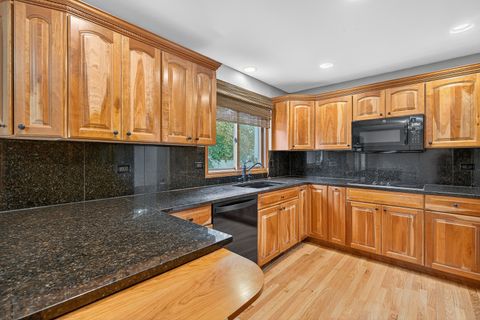 Tiny photo for 458 Lake Avenue, Crystal Lake, IL 60014 (MLS # 12455551)