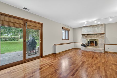 Tiny photo for 458 Lake Avenue, Crystal Lake, IL 60014 (MLS # 12455551)