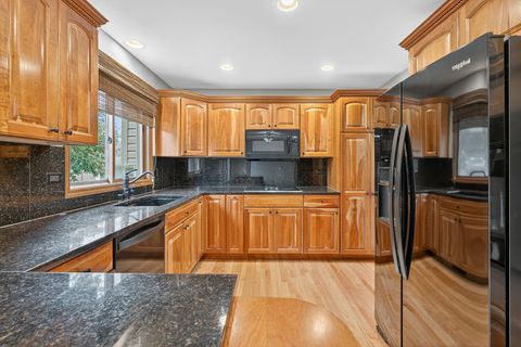 Tiny photo for 458 Lake Avenue, Crystal Lake, IL 60014 (MLS # 12455551)