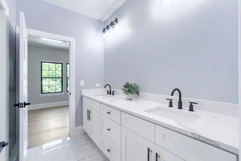 Tiny photo for 909 Evergreen Avenue, Glen Ellyn, IL 60137 (MLS # 12708199)
