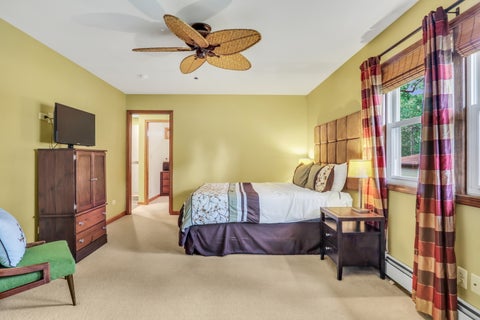 Tiny photo for 2501 S Vaupell Drive, McHenry, IL 60051 (MLS # 12641746)