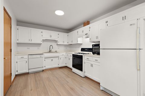 Tiny photo for 16538 Fairfax Court, Tinley Park, IL 60477 (MLS # 12608487)