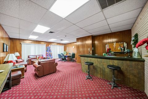 Tiny photo for 75 6th Avenue #302, La Grange, IL 60525 (MLS # 12514342)