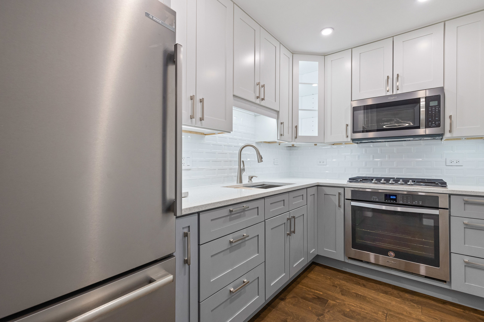 8444 W Wilson Avenue W 208-S