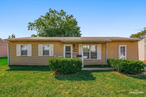 Photo of 312 Fremont Avenue, Romeoville, IL 60446 (MLS # 12472123)