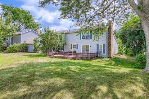 Tiny photo for 651 White Court, Gurnee, IL 60031 (MLS # 12506271)