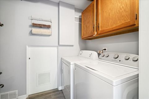 Tiny photo for 711 Carriage Hill Drive, Glenview, IL 60025 (MLS # 12526521)