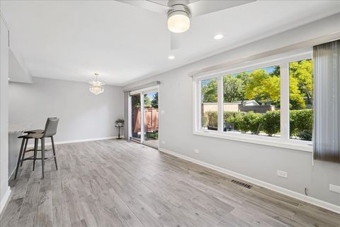 Tiny photo for 711 Carriage Hill Drive, Glenview, IL 60025 (MLS # 12526521)