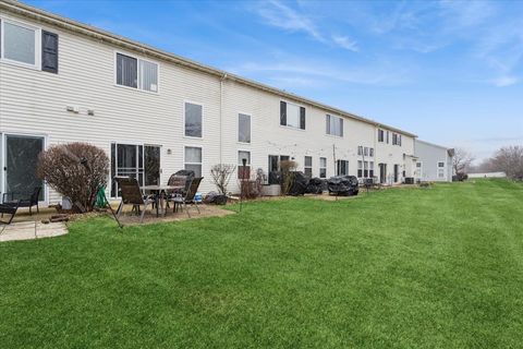 Tiny photo for 14902 W Victoria Crossing, Lockport, IL 60441 (MLS # 12593361)