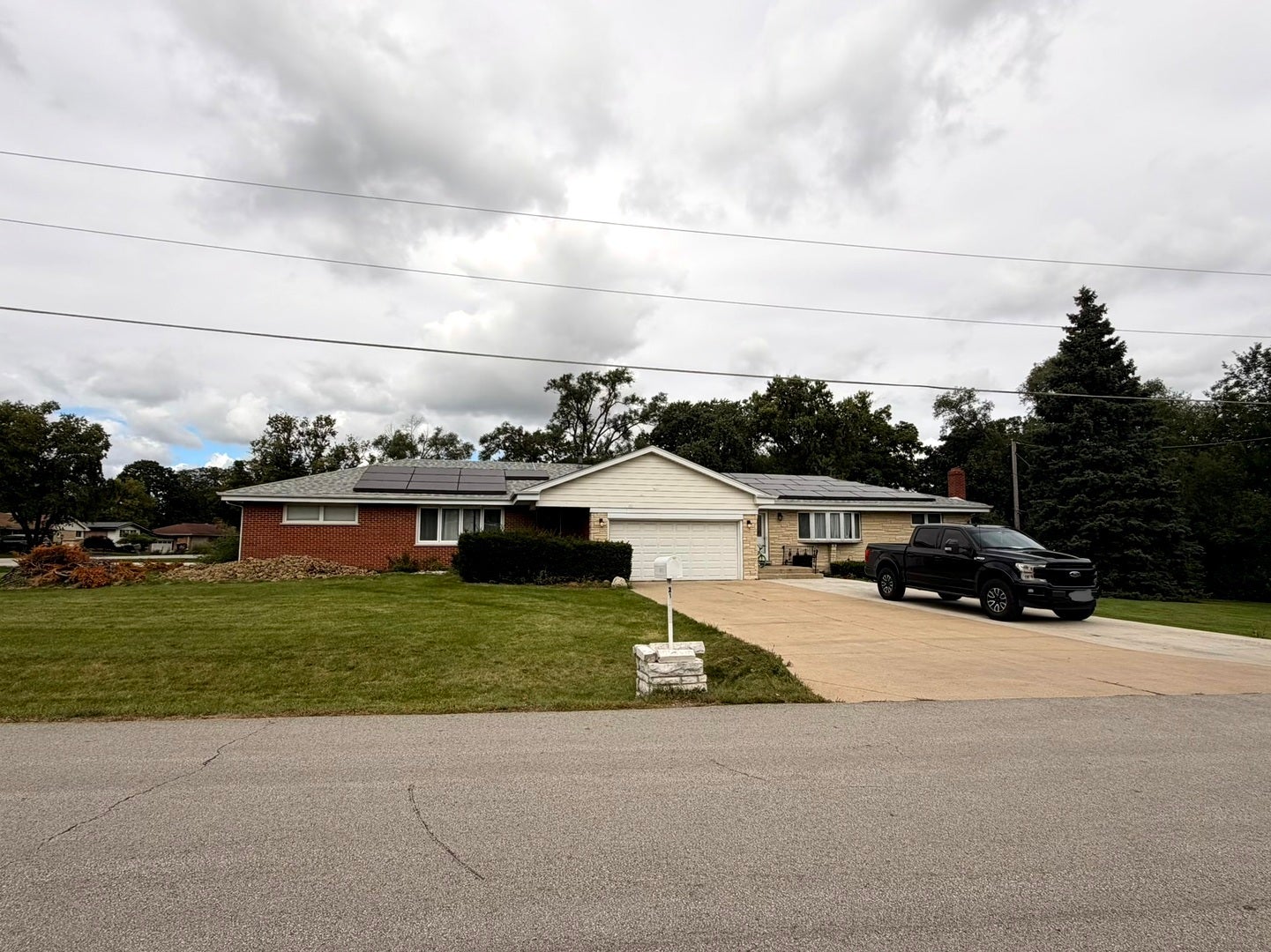 21W146 Tee Lane