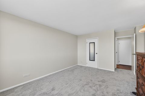 Tiny photo for 40 N Tower Road #9K, Oak Brook, IL 60523 (MLS # 12559398)