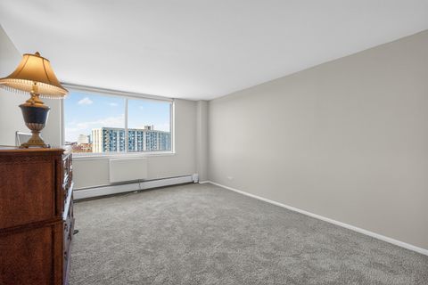 Tiny photo for 40 N Tower Road #9K, Oak Brook, IL 60523 (MLS # 12559398)
