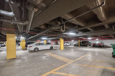 Tiny photo for 40 N Tower Road #9K, Oak Brook, IL 60523 (MLS # 12559398)