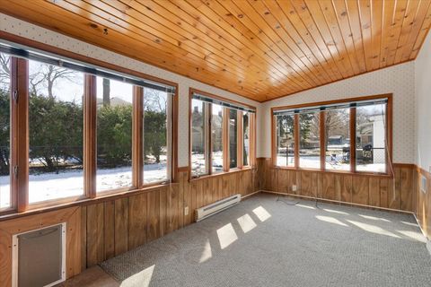 Tiny photo for 306 W Madison Street, Belvidere, IL 61008 (MLS # 12601337)