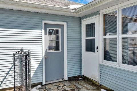 Tiny photo for 306 W Madison Street, Belvidere, IL 61008 (MLS # 12601337)