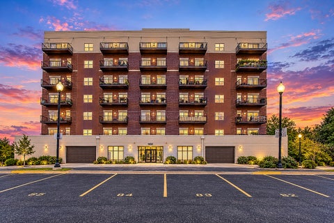 Photo of 1650 Riverwoods Drive #603, Melrose Park, IL 60160 (MLS # 12767136)