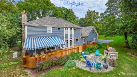 Tiny photo for 25089 N Pawnee Road, Barrington, IL 60010 (MLS # 12609360)