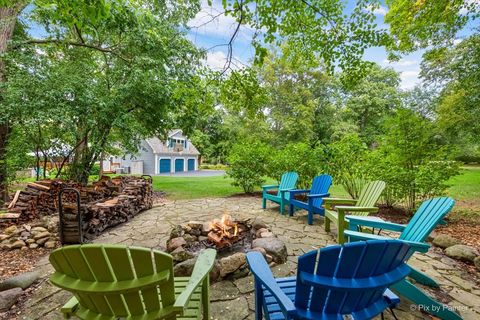 Tiny photo for 25089 N Pawnee Road, Barrington, IL 60010 (MLS # 12609360)