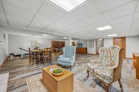 Tiny photo for 25089 N Pawnee Road, Barrington, IL 60010 (MLS # 12609360)