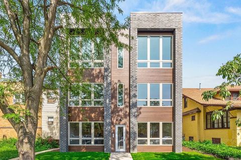 4931 N Kimball Avenue 1N Chicago IL 60625