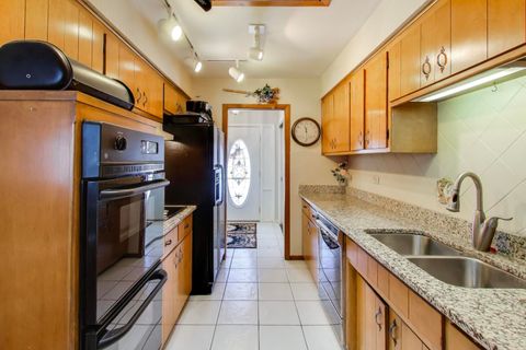 Tiny photo for 16827 Parkside Avenue, South Holland, IL 60473 (MLS # 12602492)