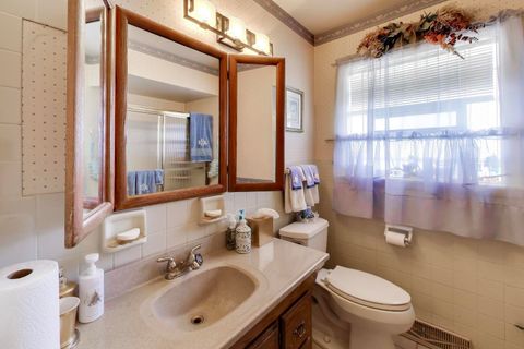 Tiny photo for 16827 Parkside Avenue, South Holland, IL 60473 (MLS # 12602492)