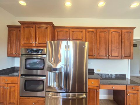 Tiny photo for 22648 Maddeline Lane, Frankfort, IL 60423 (MLS # 12554399)