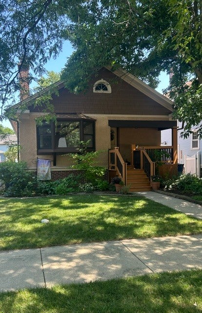 Photo of 134 Central Park Avenue, Wilmette, IL 60091 (MLS # 12741586)