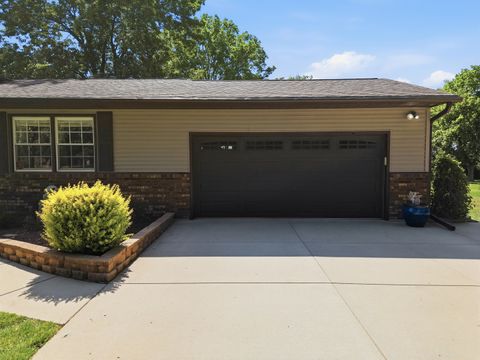 Tiny photo for 1665 Hill Drive, Dixon, IL 61021 (MLS # 12665198)