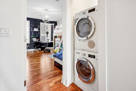 Tiny photo for 3500 N LAKE SHORE Drive #6D, Chicago, IL 60657 (MLS # 12675788)