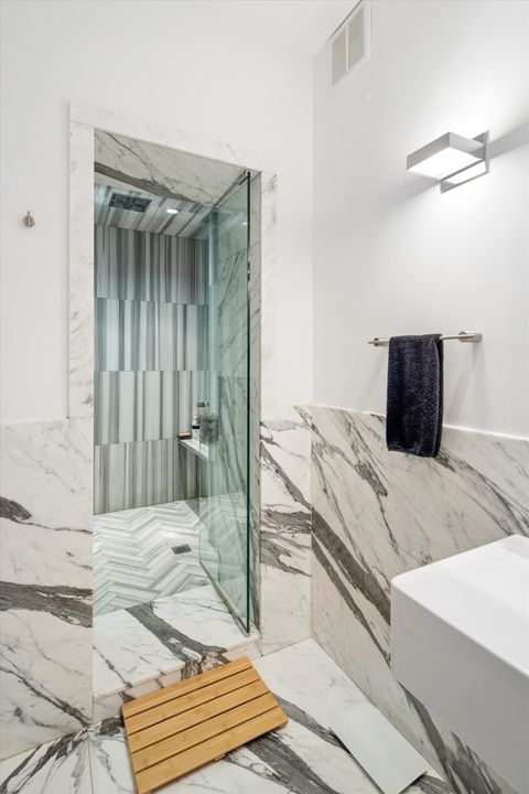 Tiny photo for 3500 N LAKE SHORE Drive #6D, Chicago, IL 60657 (MLS # 12675788)