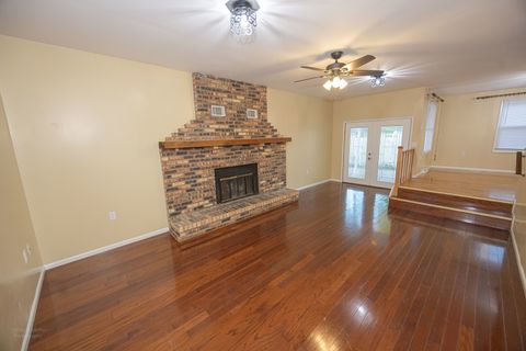 Tiny photo for 1611 W Glenwood Avenue, Joliet, IL 60435 (MLS # 12559992)