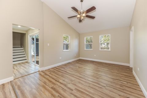 Tiny photo for 510 E Elm Street, Chatsworth, IL 60921 (MLS # 12493554)