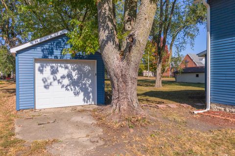 Tiny photo for 510 E Elm Street, Chatsworth, IL 60921 (MLS # 12493554)