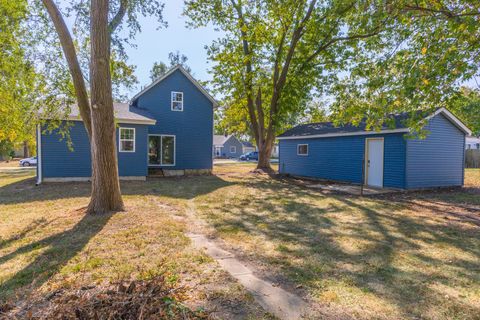 Tiny photo for 510 E Elm Street, Chatsworth, IL 60921 (MLS # 12493554)