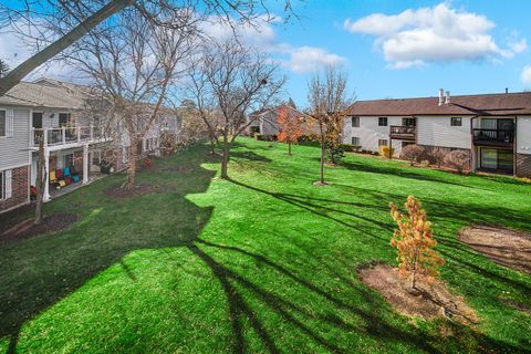 Tiny photo for 1471 Fairlane Drive #2A, Schaumburg, IL 60193 (MLS # 12518721)