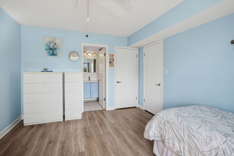Tiny photo for 915 N York Road #605, Elmhurst, IL 60126 (MLS # 12484779)