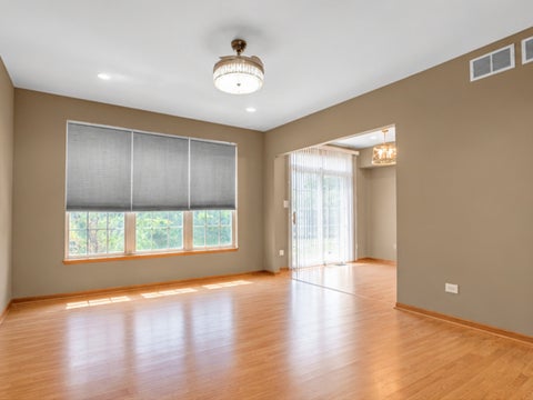 Tiny photo for 16612 Knottingwood Avenue, Oak Forest, IL 60452 (MLS # 12773080)