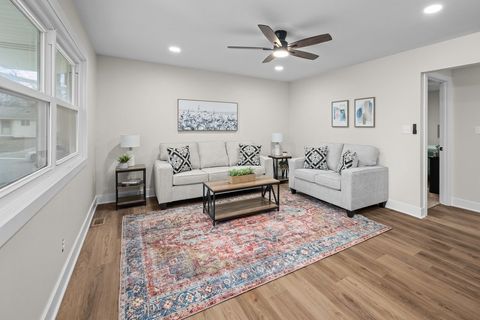 Tiny photo for 392 33rd Avenue Court, East Moline, IL 61244 (MLS # 12550186)