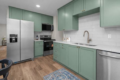 Tiny photo for 392 33rd Avenue Court, East Moline, IL 61244 (MLS # 12550186)