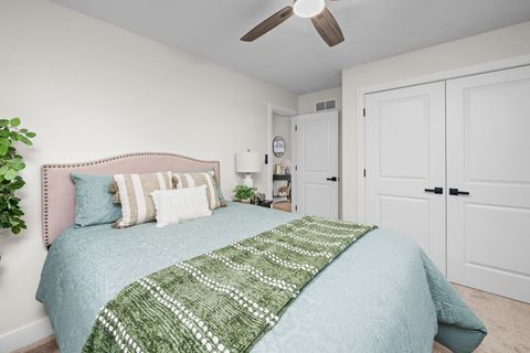 Tiny photo for 392 33rd Avenue Court, East Moline, IL 61244 (MLS # 12550186)