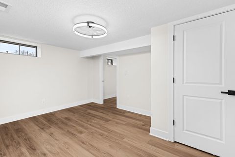 Tiny photo for 392 33rd Avenue Court, East Moline, IL 61244 (MLS # 12550186)