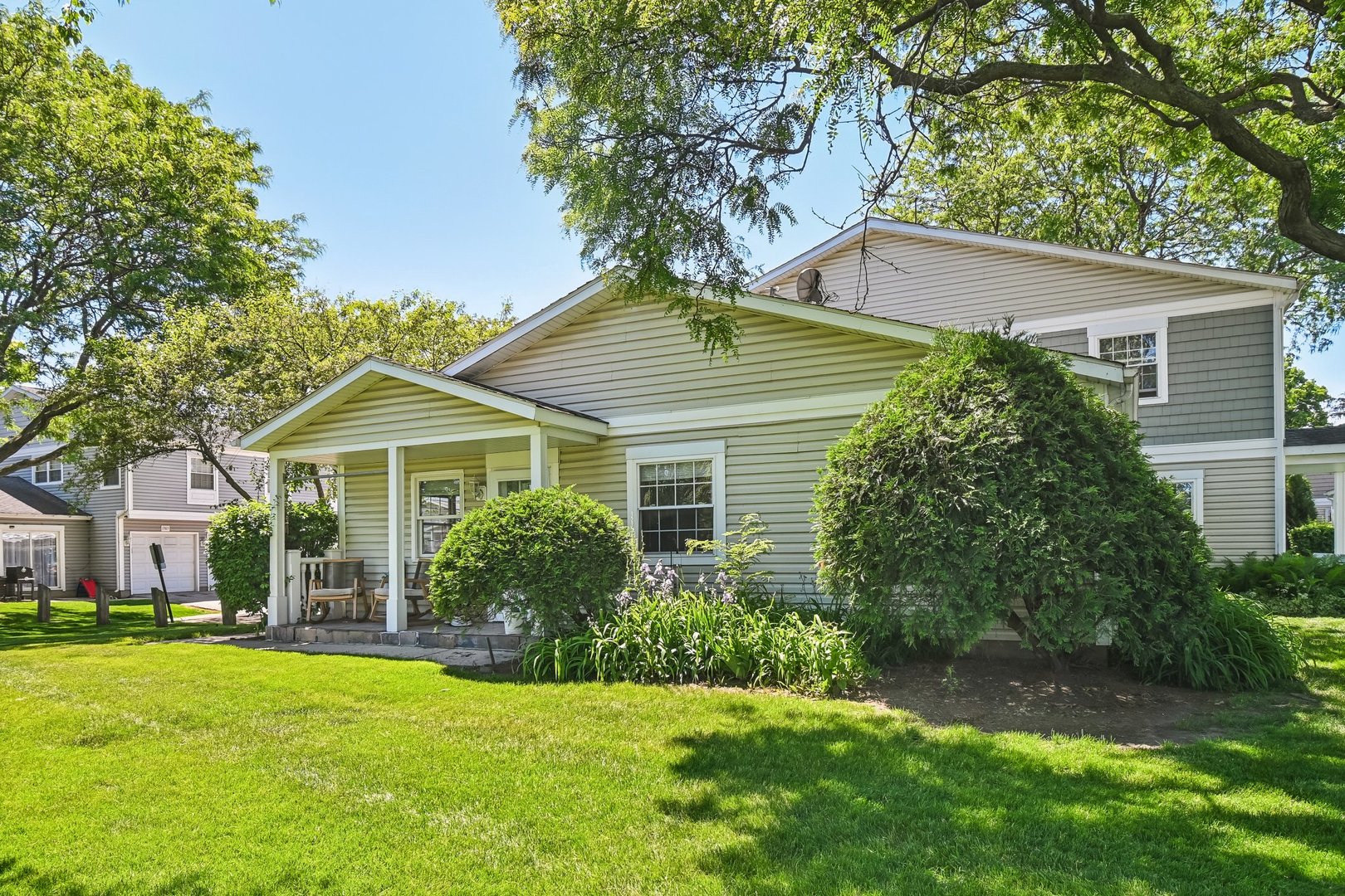 1302 Fall Court
