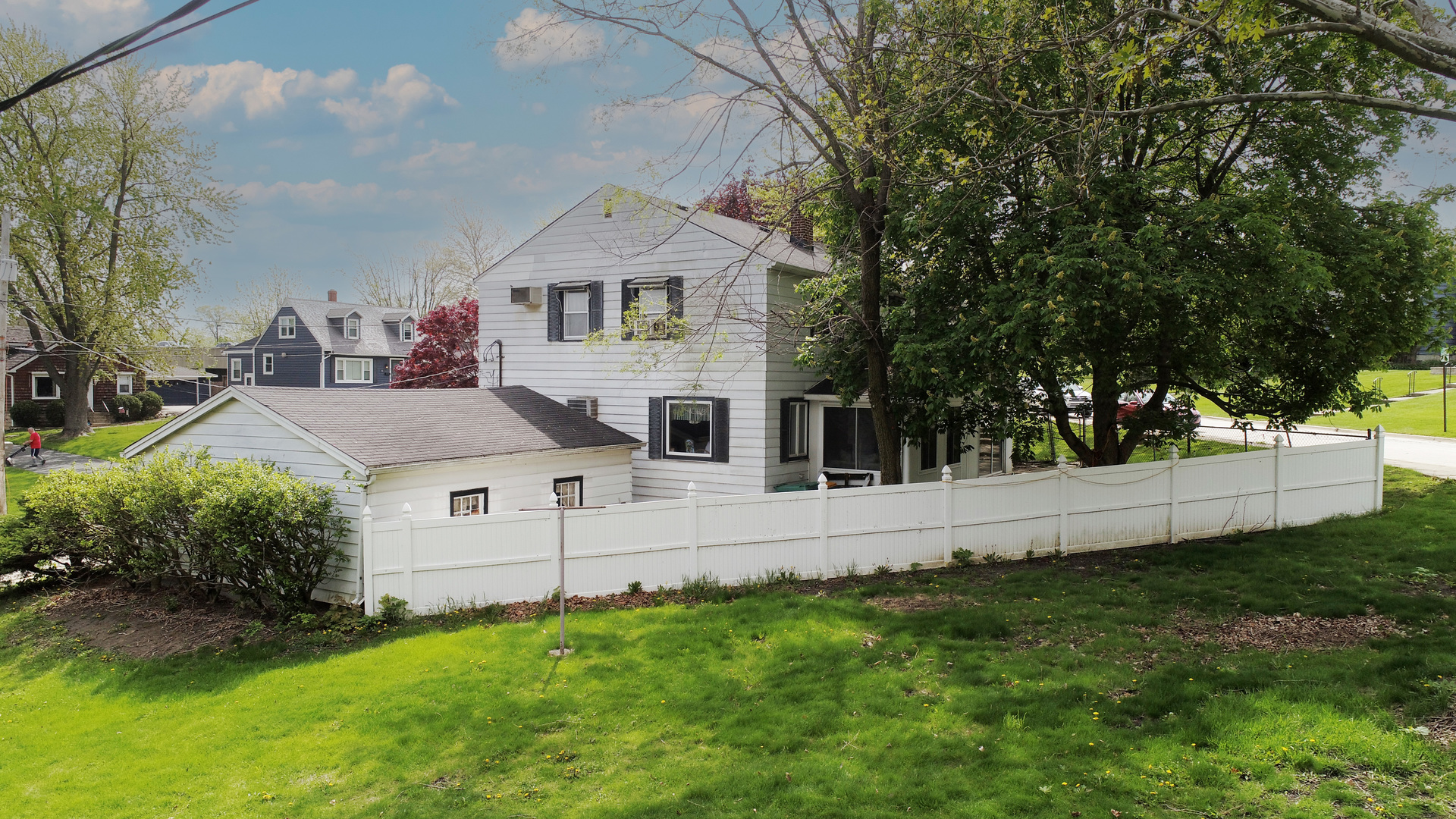 428 Julia Street
