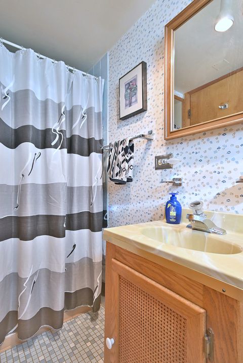 Tiny photo for 6403 N New England Avenue, Chicago, IL 60631 (MLS # 12464554)