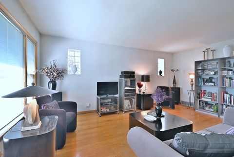 Tiny photo for 6403 N New England Avenue, Chicago, IL 60631 (MLS # 12464554)
