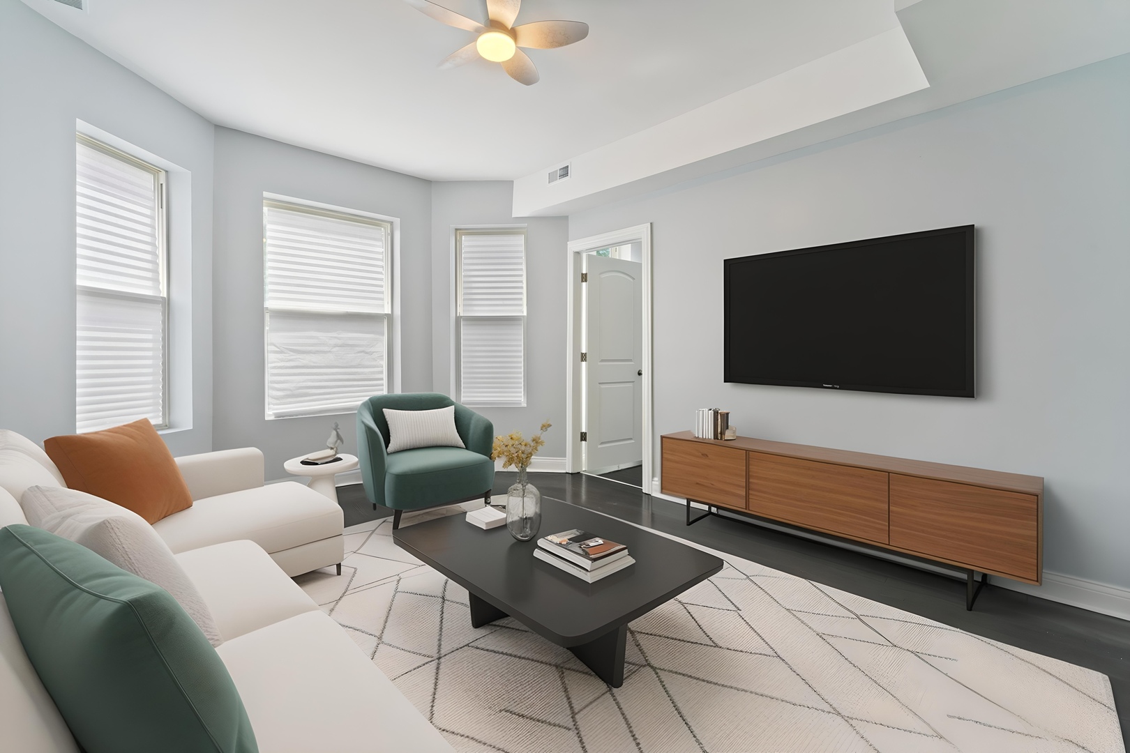 4718 W MONROE Street