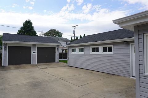 Tiny photo for 5320 S Madison Avenue, Countryside, IL 60525 (MLS # 12639785)